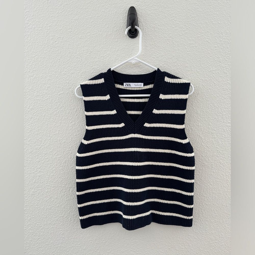 Zara Navy and White Striped Knit Crop Vest